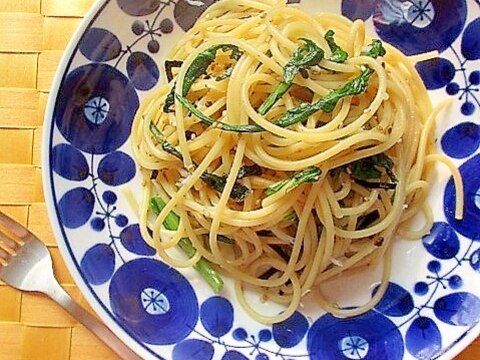 包丁要らず♪春菊と塩昆布のスパゲティー